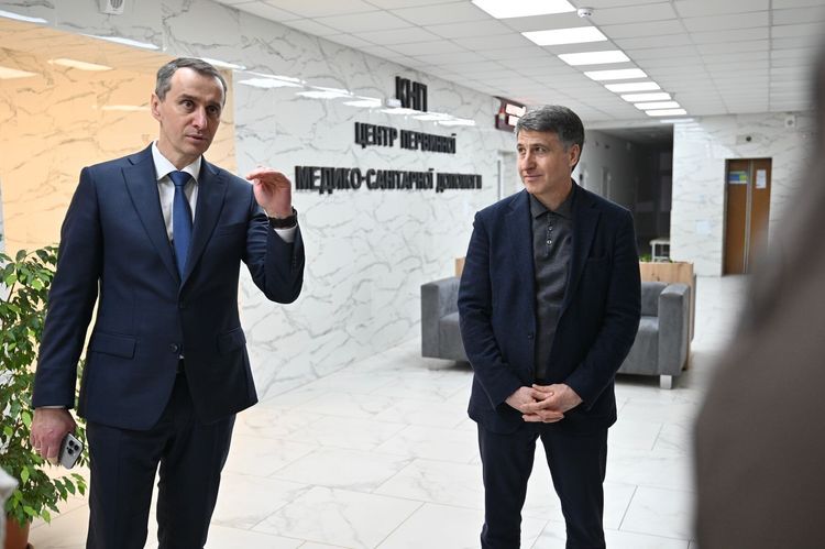 Мирослав Білецький та Віктор Ляшко відвідали медзаклади Закарпаття