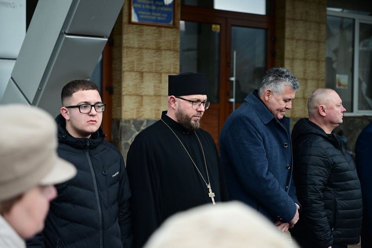  У закладах освіти Закарпаття підіймають Прапори Надії