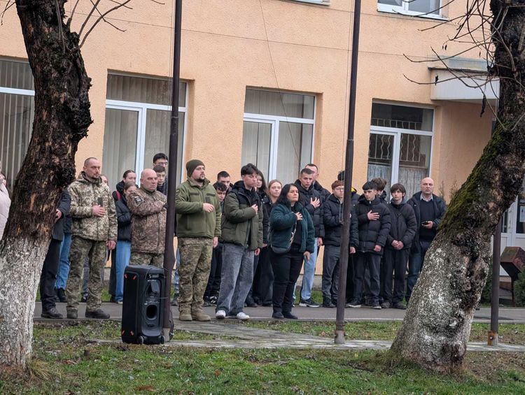 Прапори Надії підняли в усіх районах Закарпаття