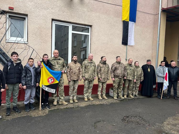 Прапори Надії підняли в усіх районах Закарпаття