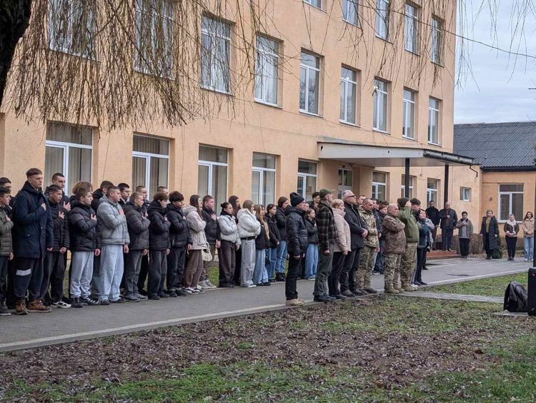 Прапори Надії підняли в усіх районах Закарпаття