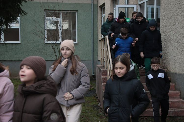 У Мукачівському ліцеї №11 пройшли масштабні безпекові навчання
