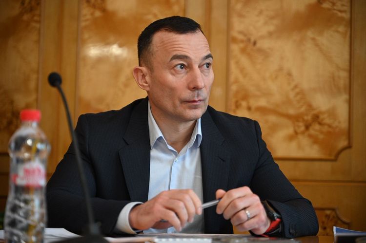 Очільник Закарпатської ОВА Мирослав Білецький провів розширену нараду