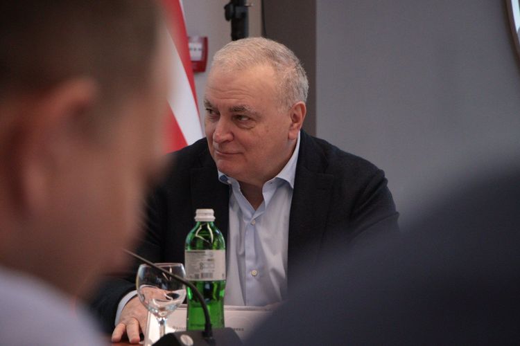 На Закарпатті презентували проєкт «Bridges of Resilience» для розвитку та підтримки молоді