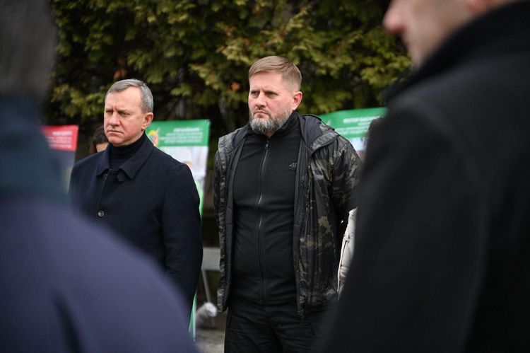 В Ужгороді відкрили виставку портретів закарпатських захисників