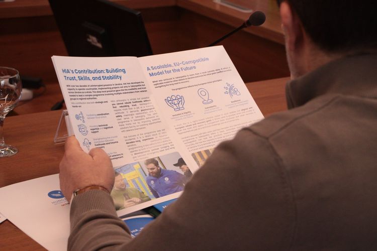 На Закарпатті презентували проєкт «Bridges of Resilience» для розвитку та підтримки молоді