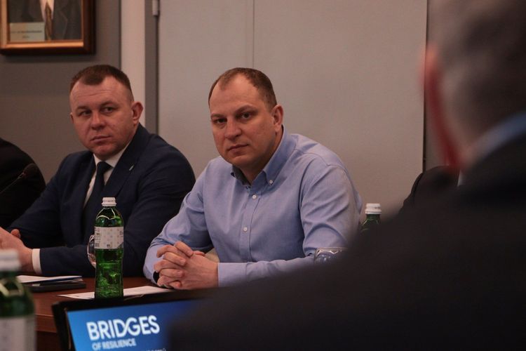 На Закарпатті презентували проєкт «Bridges of Resilience» для розвитку та підтримки молоді