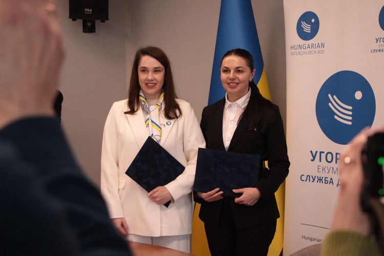 На Закарпатті презентували проєкт «Bridges of Resilience» для розвитку та підтримки молоді