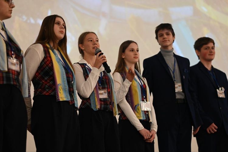 Закарпаття започаткувало командні змагання «Математика без меж»
