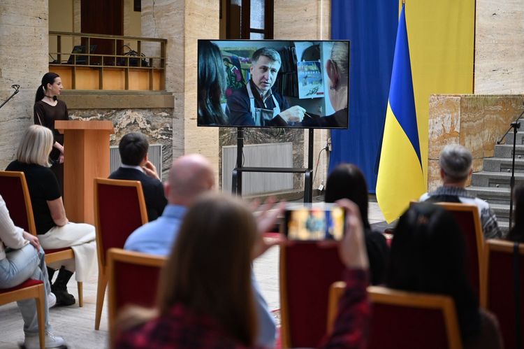 Через мистецтво Закарпаття розповість світу про силу українських жінок