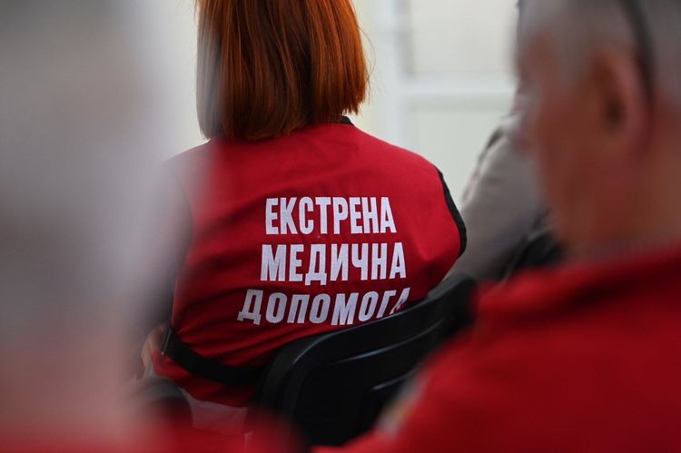 Для диспетчерів закарпатської екстренки провели тренінг з інклюзивної комунікації та стресостійкості