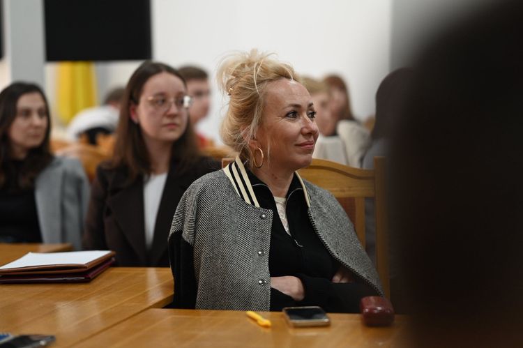 Податківці Закарпаття вдосконалювали навички інклюзивної комунікації