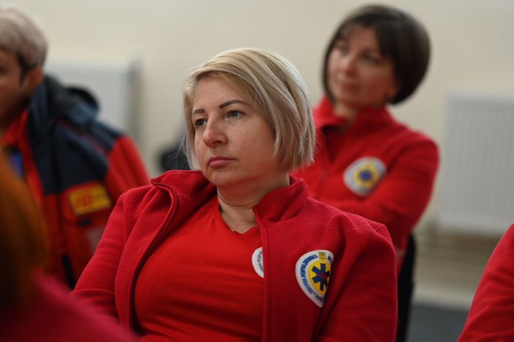 Для диспетчерів закарпатської екстренки провели тренінг з інклюзивної комунікації та стресостійкості
