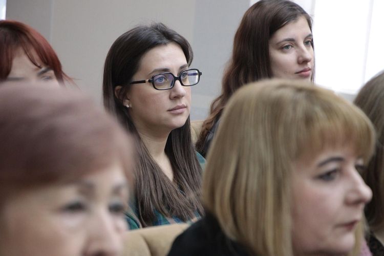 Ізраїльські фахівці провели воркшоп із професійної стресостійкості для працівників ОВА й центру соцслужб