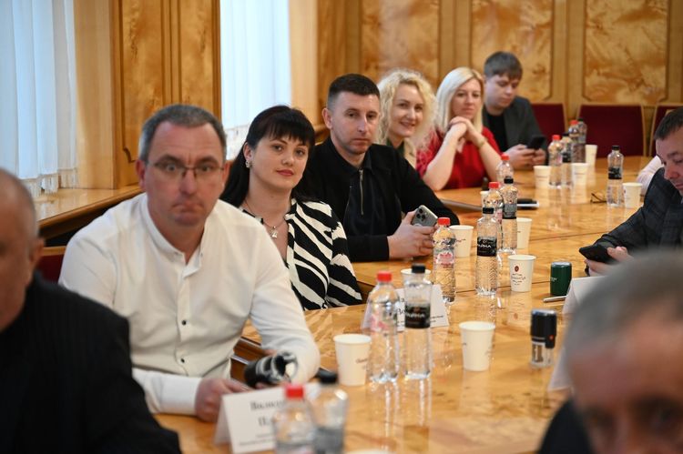 Кадри для економіки: влада, бізнес та профтехи Закарпаття обʼєднують зусилля