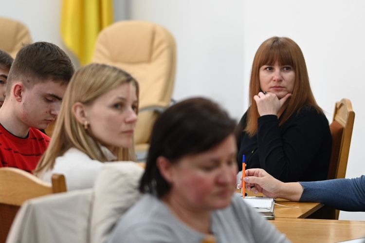 Податківці Закарпаття вдосконалювали навички інклюзивної комунікації