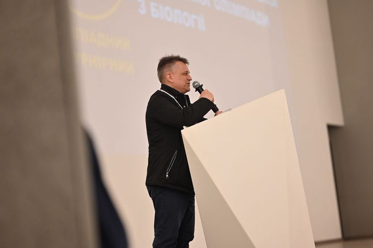В Ужгороді відкрили фінальний етап Всеукраїнської учнівської олімпіади з біології