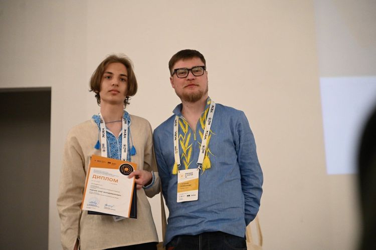 В Ужгороді нагородили переможців фінального етапу олімпіади з біології