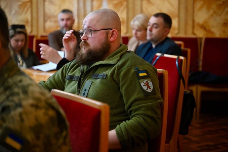 На Закарпатті обговорили реалізацію Політики Героїв за участю заступника міністра у справах ветеранів