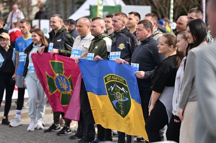 У Хусті відбувся масштабний благодійний забіг