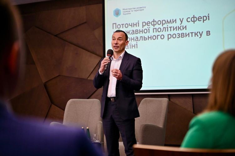 На Закарпатті провели масштабний воркшоп зі стратегічного планування в умовах швидких змін