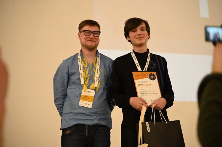 В Ужгороді нагородили переможців фінального етапу олімпіади з біології