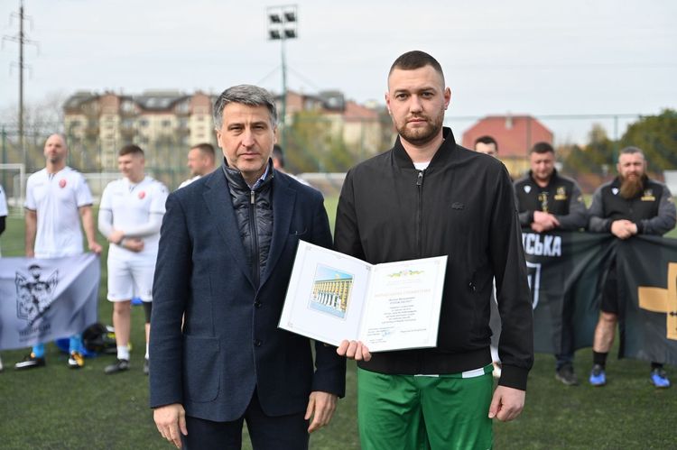 В Ужгороді провели турнір із мініфутболу на Кубок голови ОВА серед ветеранів