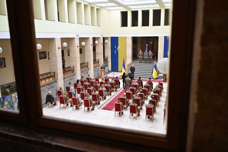 Мирослав Білецький вручив високі відзнаки закарпатським нацгвардійцям