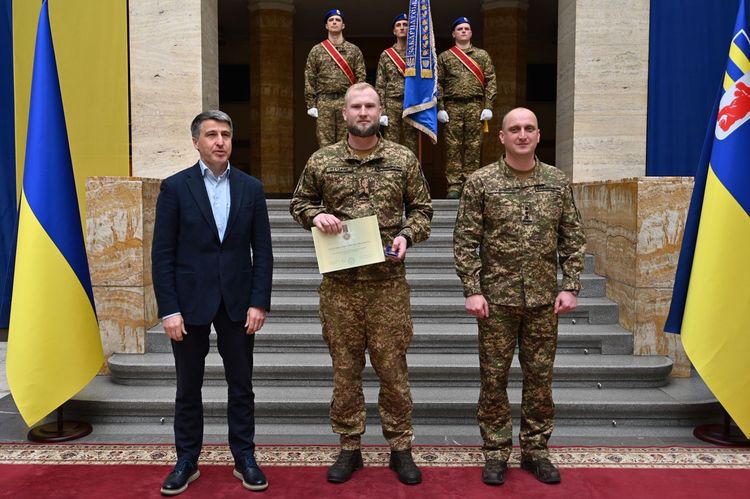 Мирослав Білецький вручив високі відзнаки закарпатським нацгвардійцям