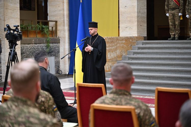 Мирослав Білецький вручив високі відзнаки закарпатським нацгвардійцям
