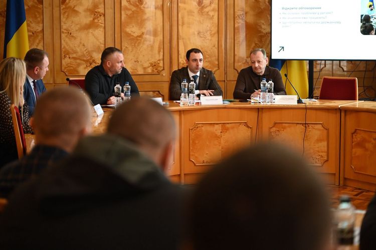 На Закарпатті обговорили реалізацію Політики Героїв за участю заступника міністра у справах ветеранів