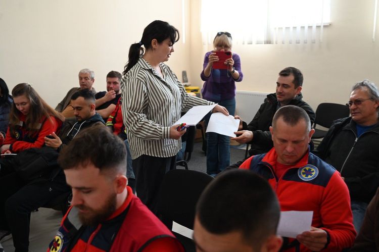 Медики закарпатської екстренки вдосконалювали навички безбар’єрної комунікації та стійкості