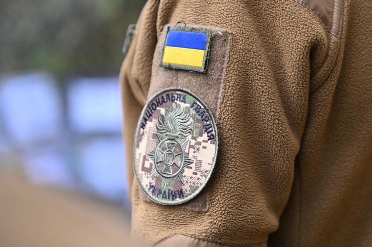 Технічна допомога та великодні гостинці від громад Закарпаття надійшли воїнам Нацгвардії
