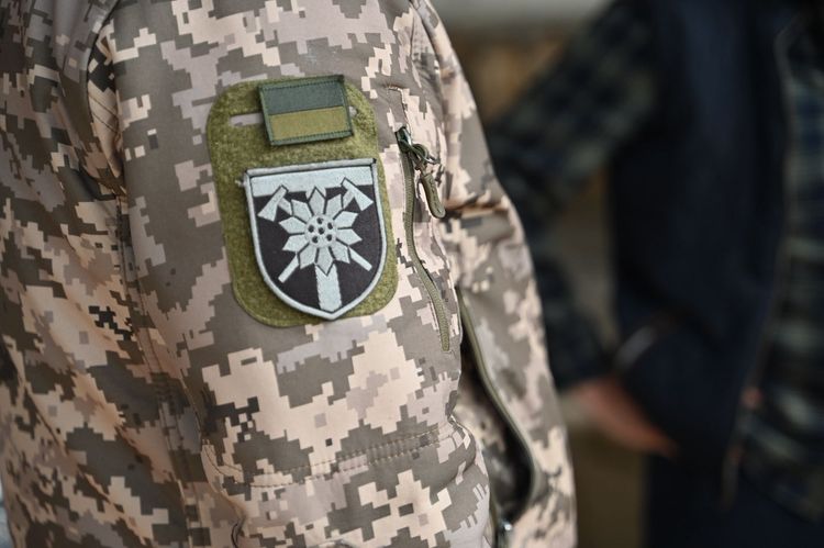 Воїни 128-ї Закарпатської бригади отримали технічне підсилення та вітання з дому