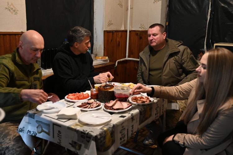 Мирослав Білецький відзначив Воскресіння Господнє разом із воїнами 101-ї бригади ТрО