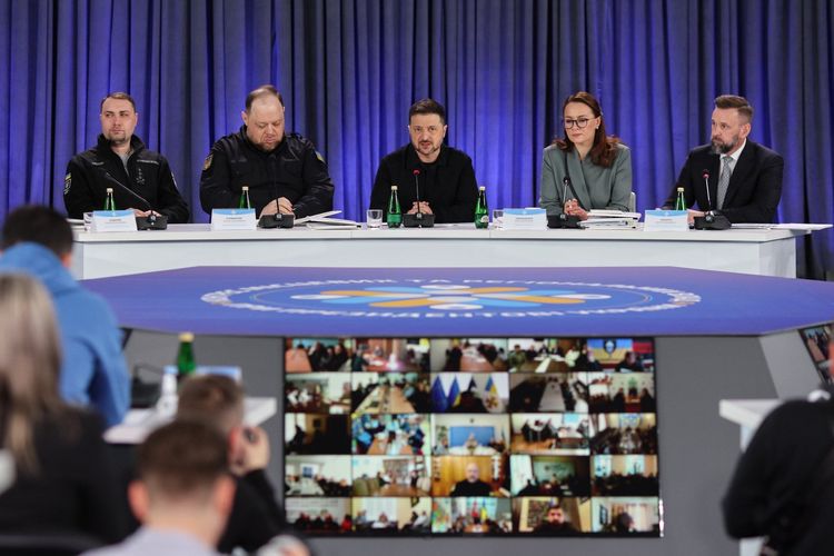 Мирослав Білецький та керівники громад Закарпаття долучилися до засідання Конгресу при Президентові України