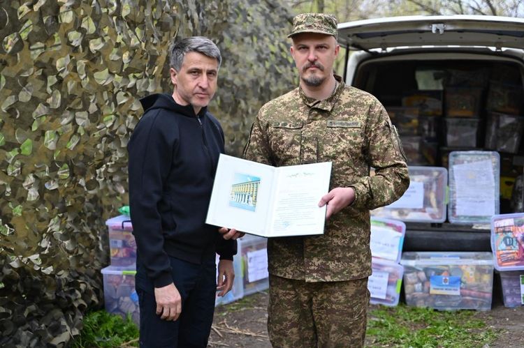 Технічна допомога та великодні гостинці від громад Закарпаття надійшли воїнам Нацгвардії