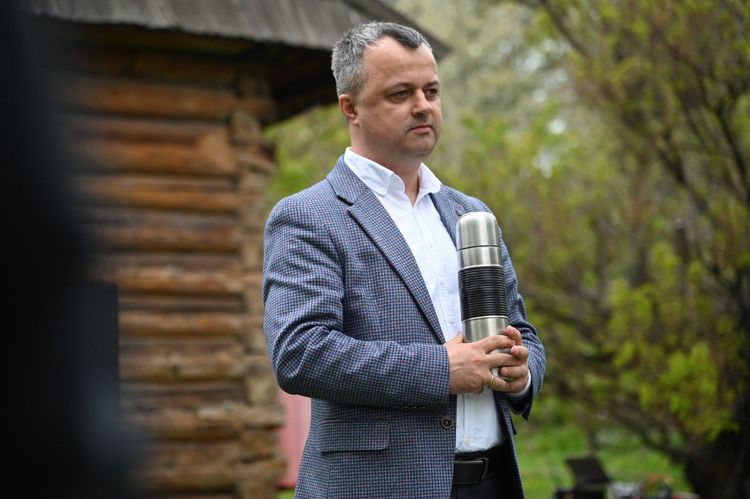 В Ужгороді розпочали відновлення унікальної дерев’яної синагоги XIX століття