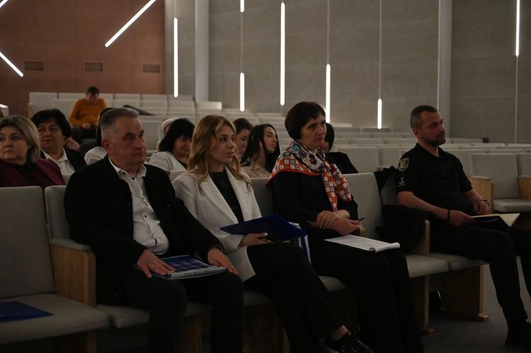 В Ужгороді відбулося розширене засідання колегії освітян Закарпаття