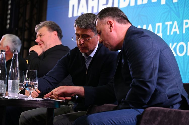 Мирослав Білецький представив досягнення та стратегію розвитку футболу на 28-му Конгресі УАФ