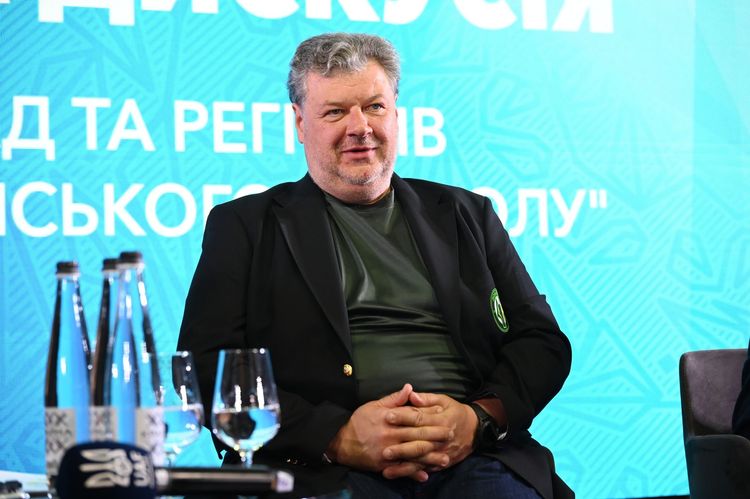 Мирослав Білецький представив досягнення та стратегію розвитку футболу на 28-му Конгресі УАФ