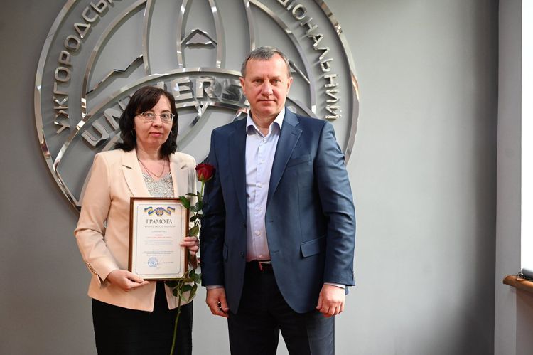 Геополітичні виклики та стратегії відновлення: в УжНУ стартувала масштабна міжнародна конференція