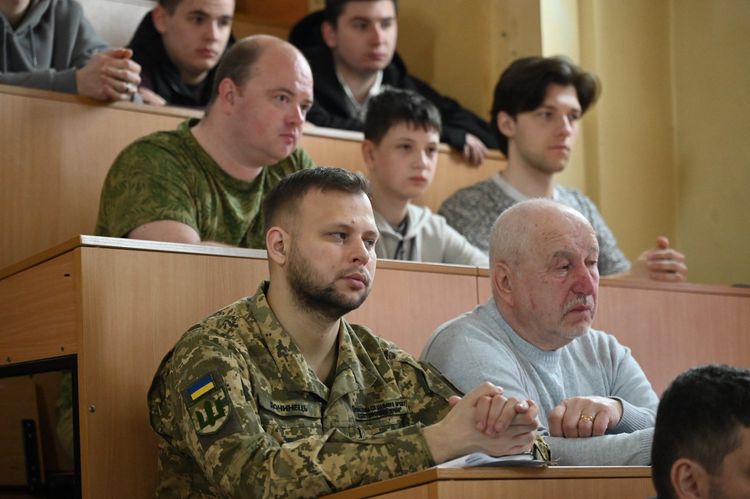 На Закарпатті відбулися перші змагання із дрон-рейсингу «TEIB 2026»