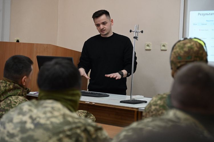 На Закарпатті відбулися перші змагання із дрон-рейсингу «TEIB 2026»