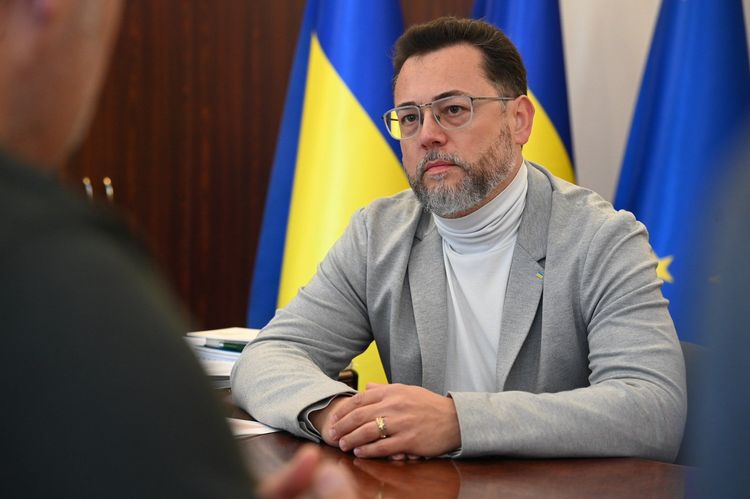 Посилення інформаційної стійкості Закарпаття обговорили в ОВА 