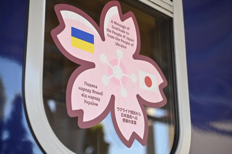 До Ужгорода зі столиці вперше прибув новий флагманський поїзд «Сакура»