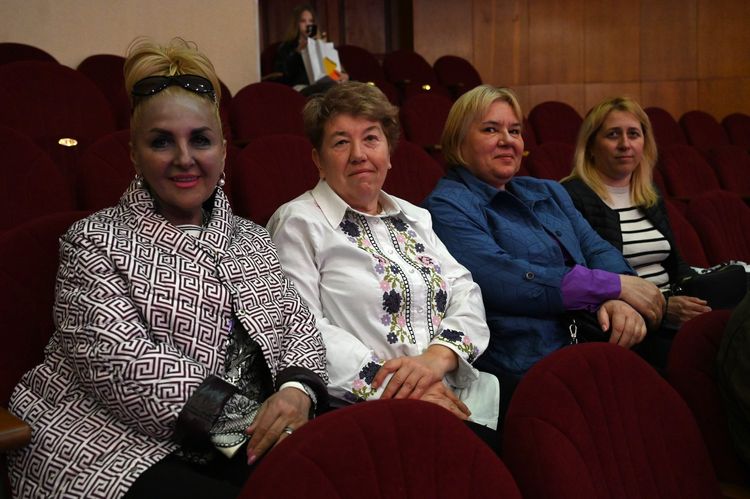 77 юних астрономів з усієї країни змагаються в Ужгороді за звання найкращого