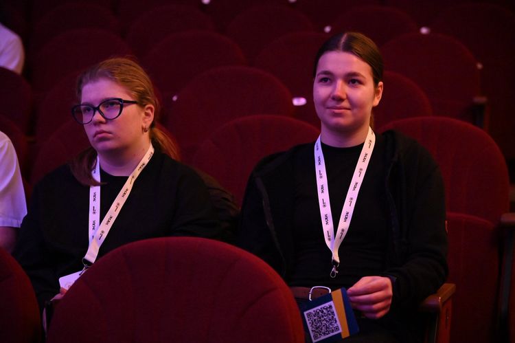 77 юних астрономів з усієї країни змагаються в Ужгороді за звання найкращого