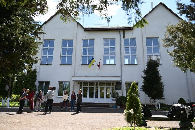 Юрій Гузинець відвідав заклади освіти Берегівського району