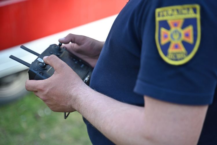 На Мукачівщині другу добу триває ліквідація масштабної лісової пожежі